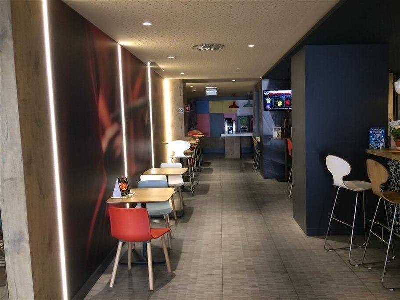 Hotel Ibis Брага Экстерьер фото