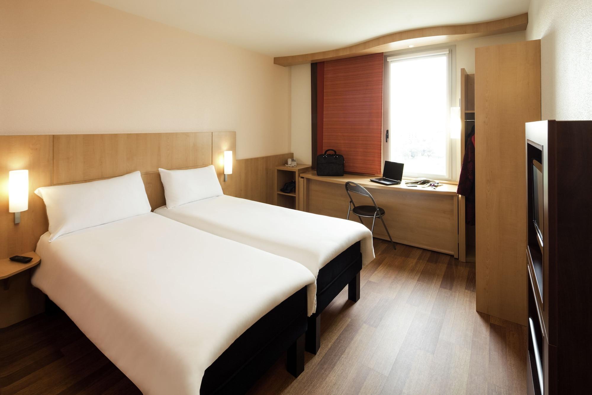 Hotel Ibis Брага Экстерьер фото
